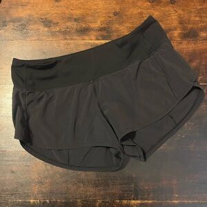 Lululemon Speed-Up Shorts in Black Size 4